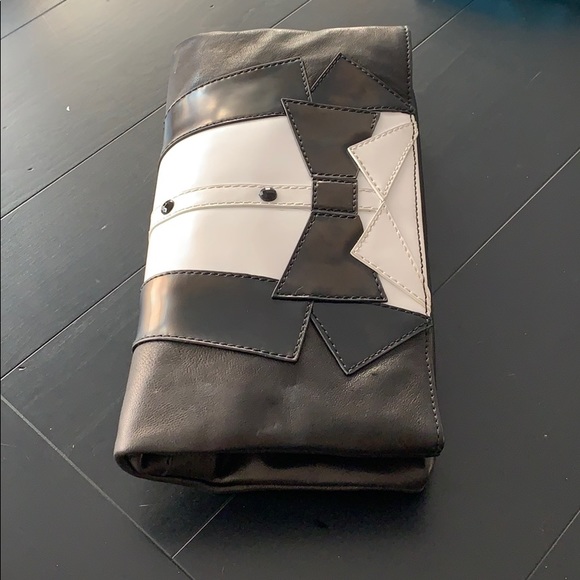 Alice + Olivia Tuxedo Clutch - Picture 2 of 8